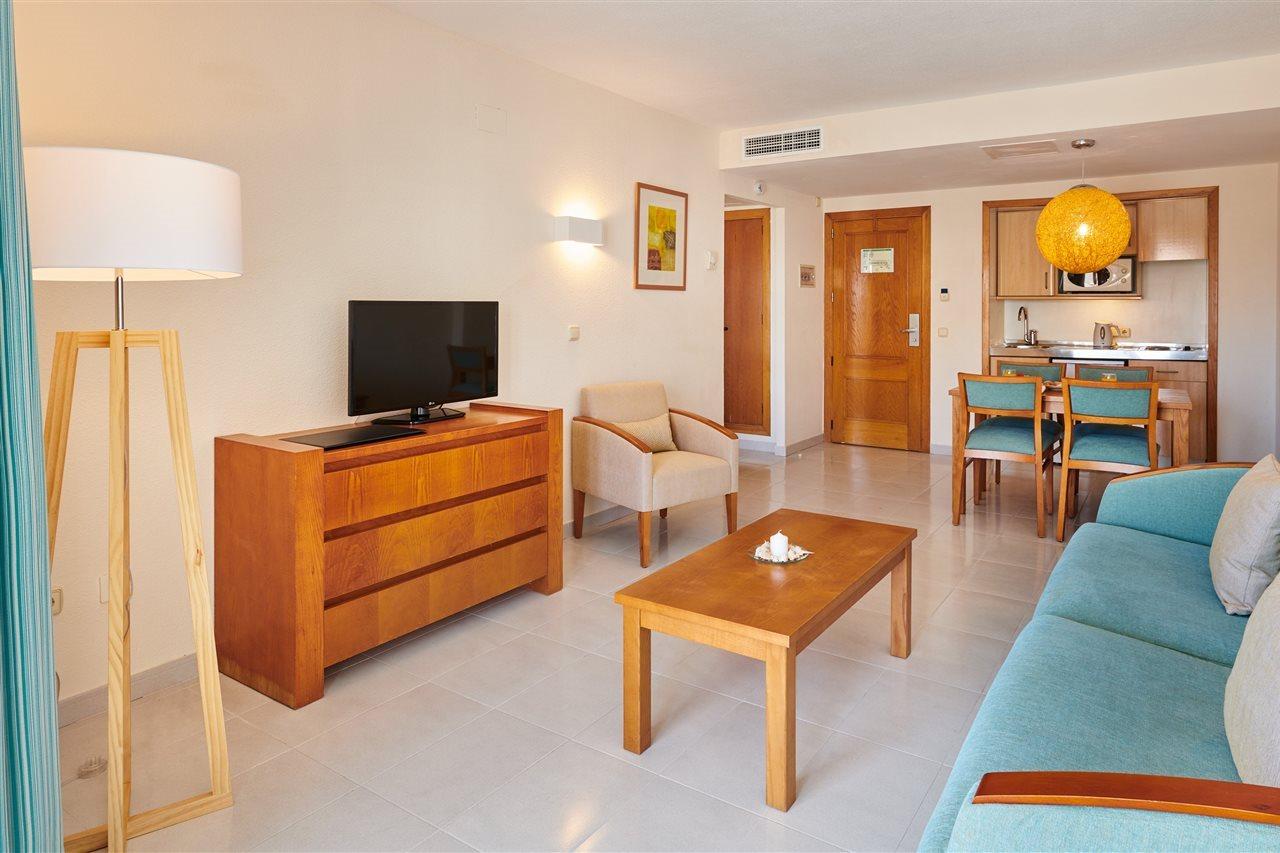 Hipotels Coma Gran Hotel